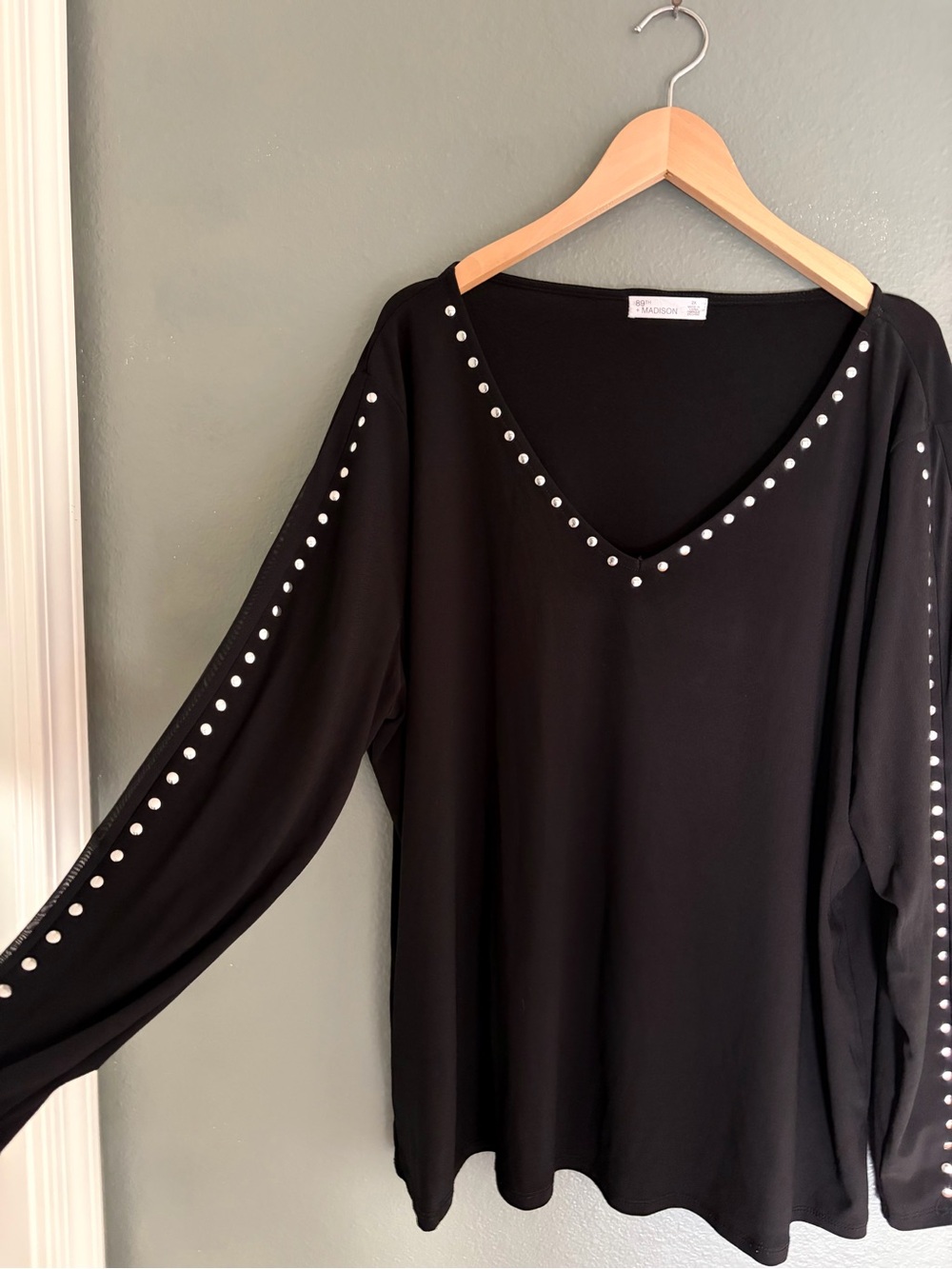 89 + Madison 
Black Studded V-Neck flowy Blouse
Size 2X
Boho/Peasant
